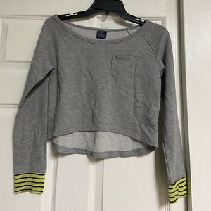 Girls crop ( used for dance )